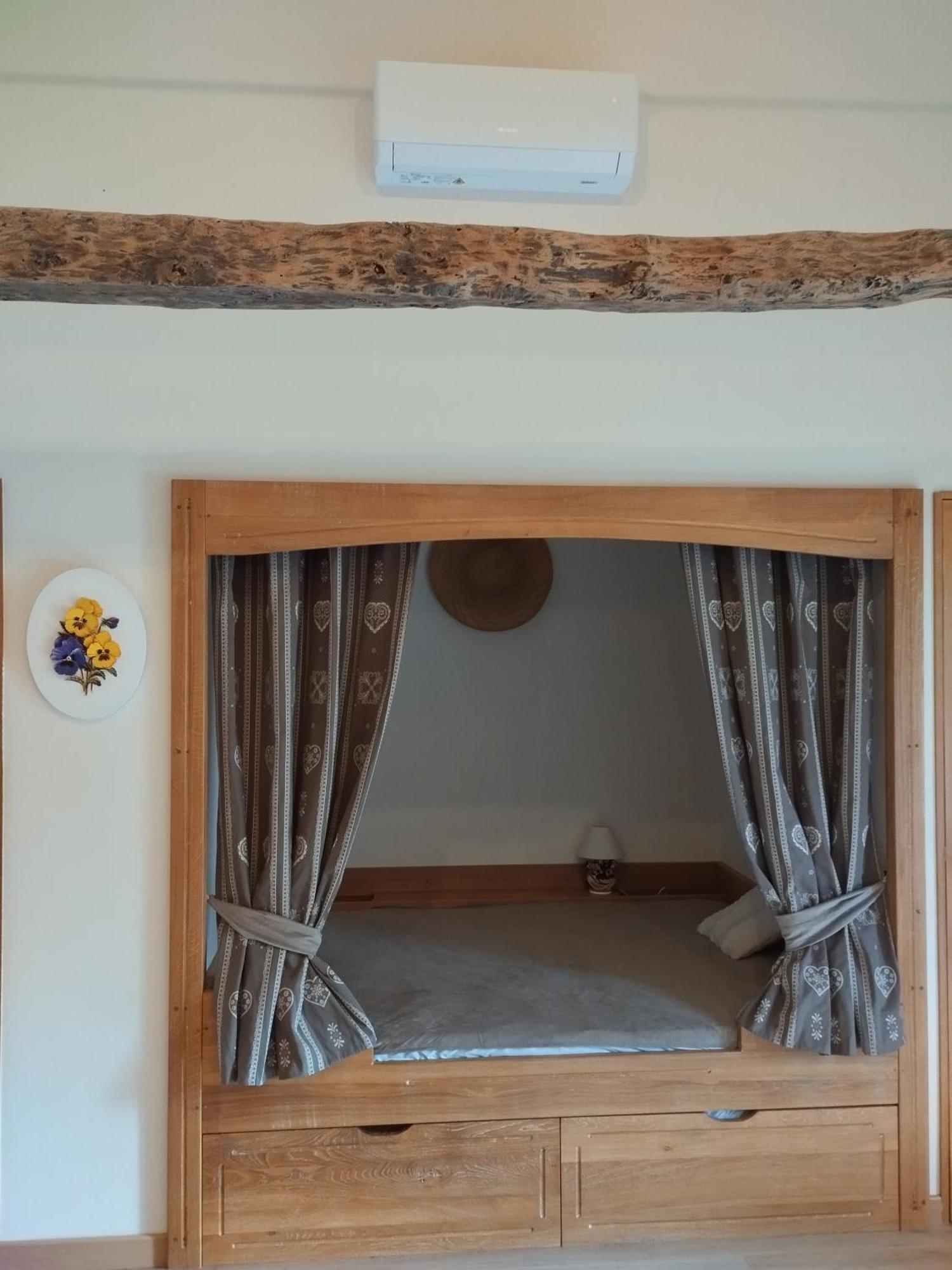 L'Oratori : Chambre L'Authentique Sérignac Buitenkant foto